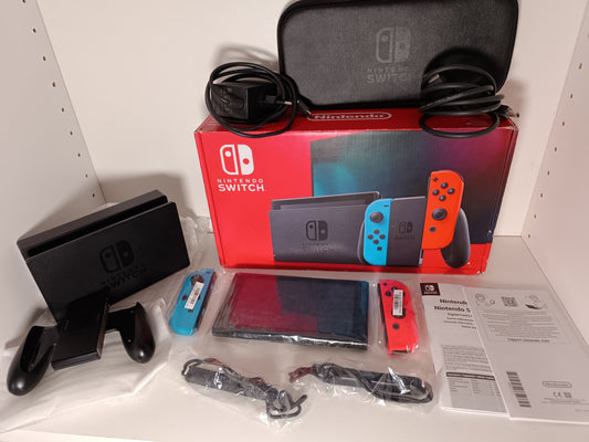 Nintendo Switch 32GB (2019 Edition) Red/Blue