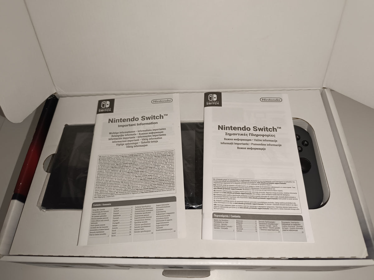 Nintendo Switch console unboxing